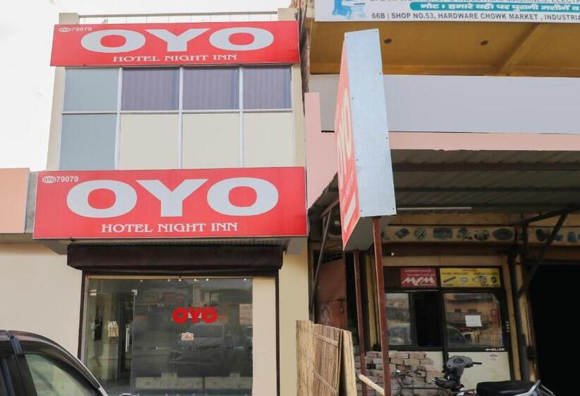 호텔 Vaccinated Staff  Oyo 79969 Flagship Night Inn