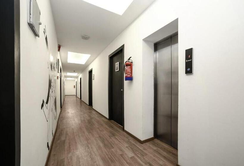 فندق Super Collection O Townhouse 069