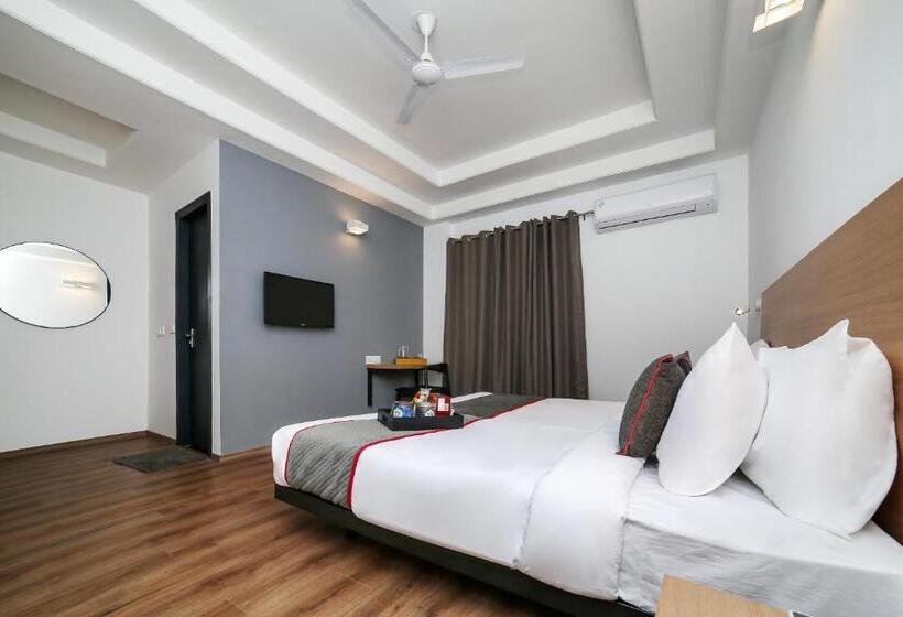 فندق Super Collection O Townhouse 069