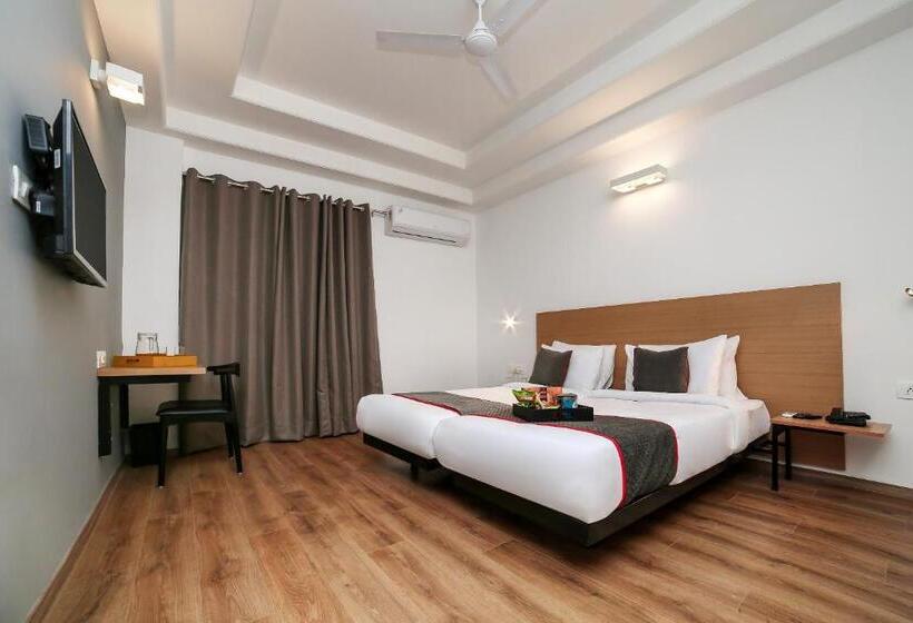 فندق Super Collection O Townhouse 069