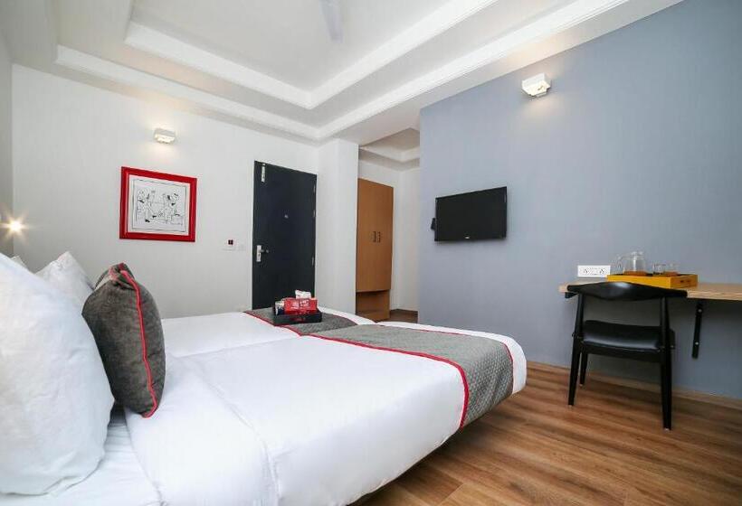 فندق Super Collection O Townhouse 069