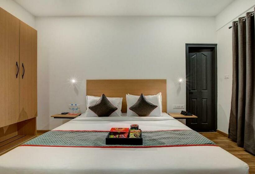 ホテル Townhouse Sector 66 Noida Near Noida Sector Metro Station