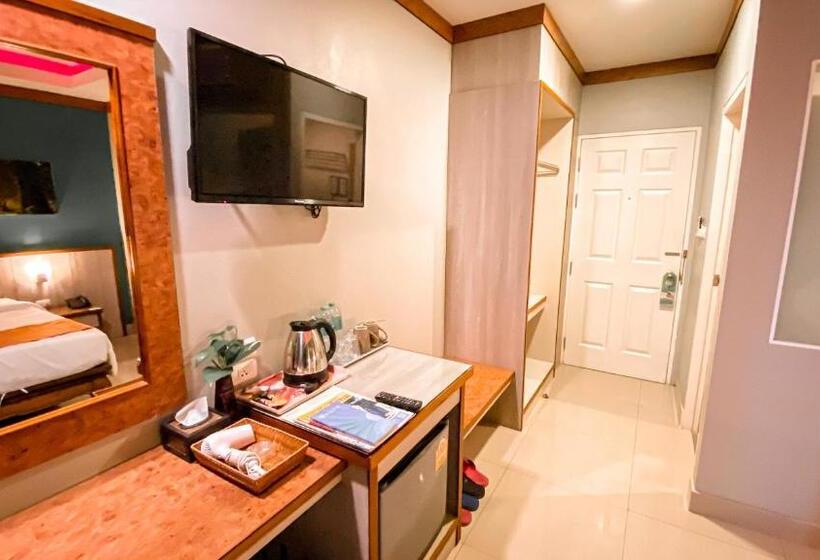 K2 Hotel At Thachang