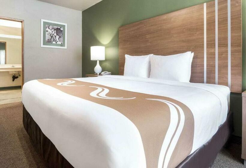 모텔 Quality Inn & Suites Bainbridge Island