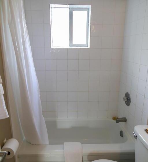 מוטל Richter Pass Beach Resort