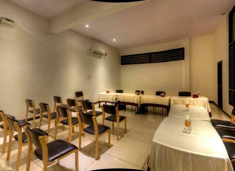 Nijaguna Resort & Spa   Near Brt Wildlife