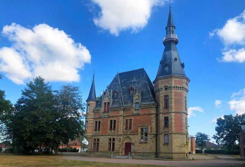 פנסיון Château De Petit Bois