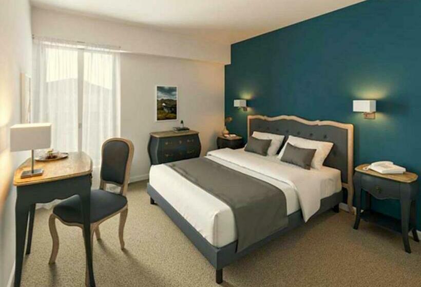 بنسيون Château De Petit Bois