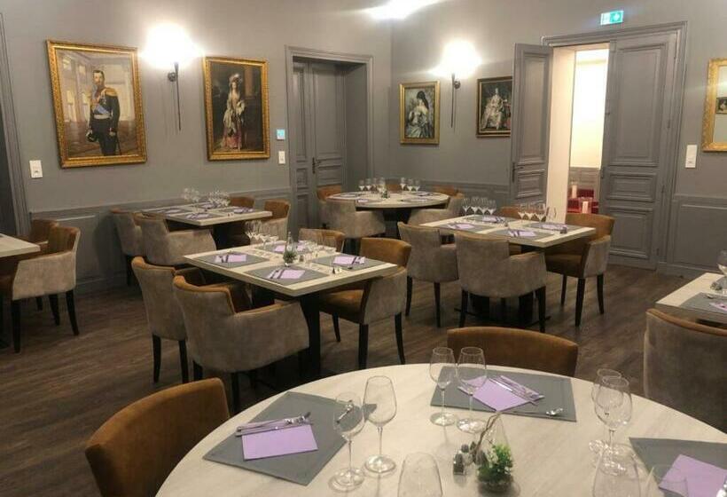 פנסיון Château De Petit Bois