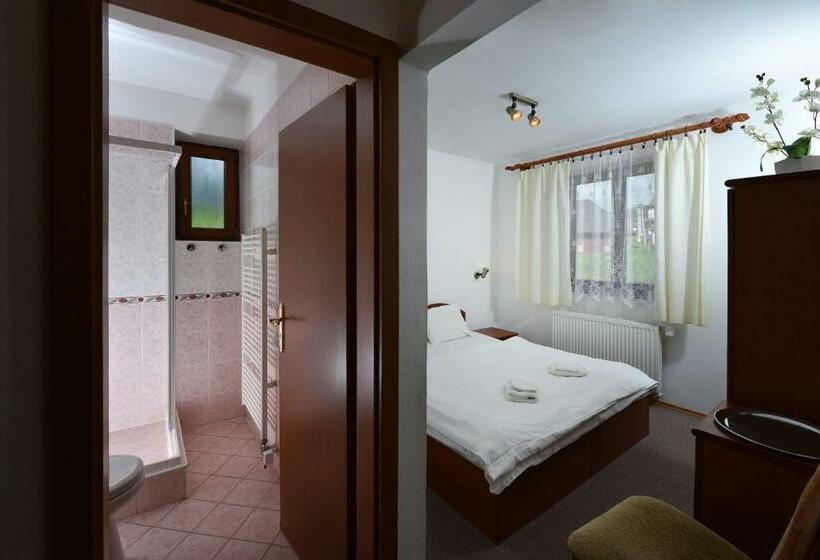 펜션 Penzión Perla Aqua