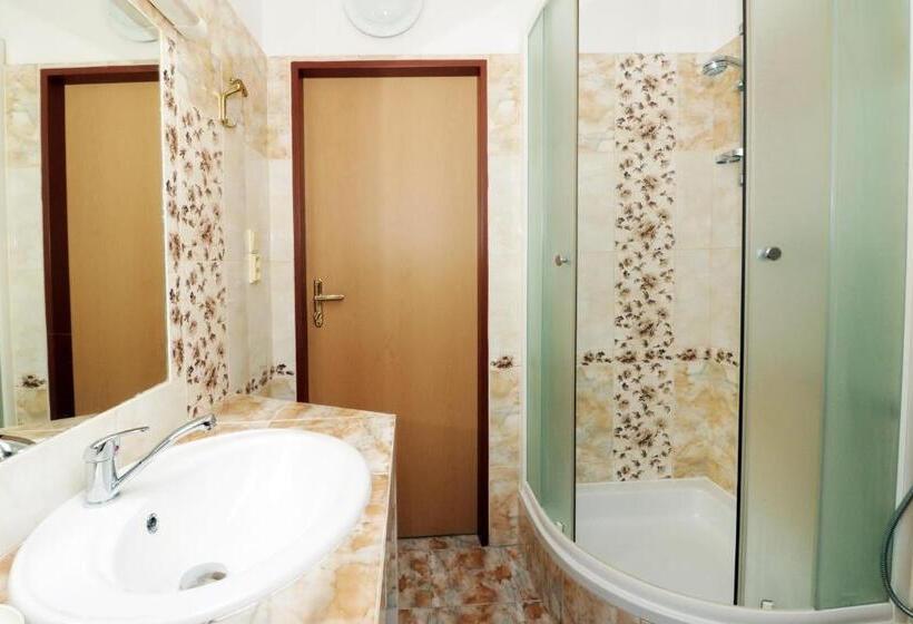 פנסיון Penzion HŮrka