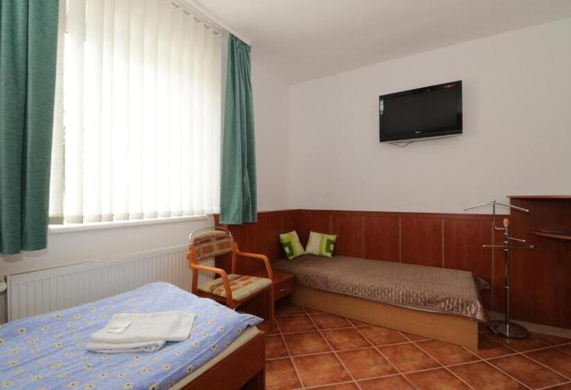 פנסיון Penzion HŮrka