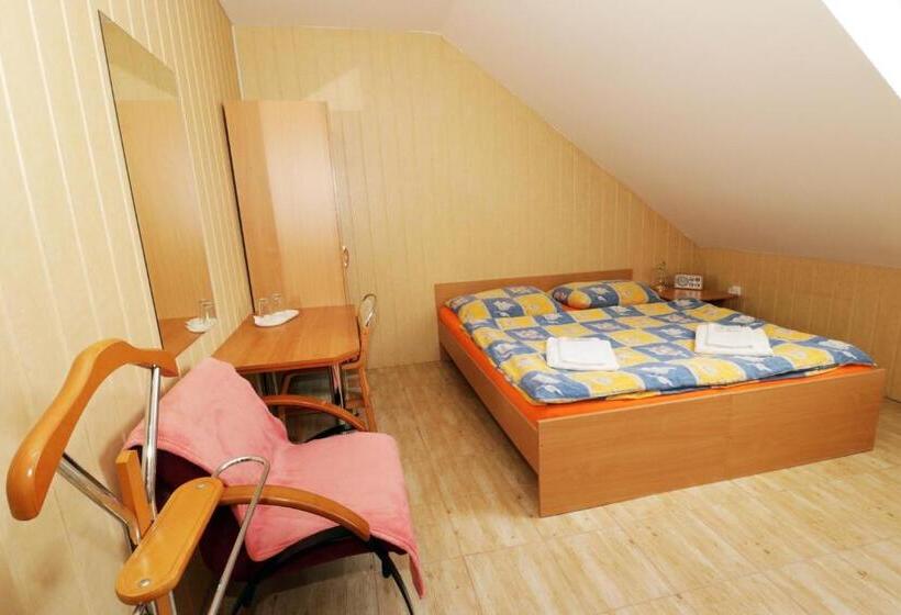 פנסיון Penzion HŮrka