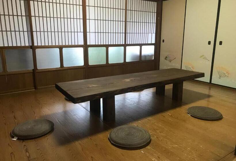 Pensão Shingu Guest House 奏