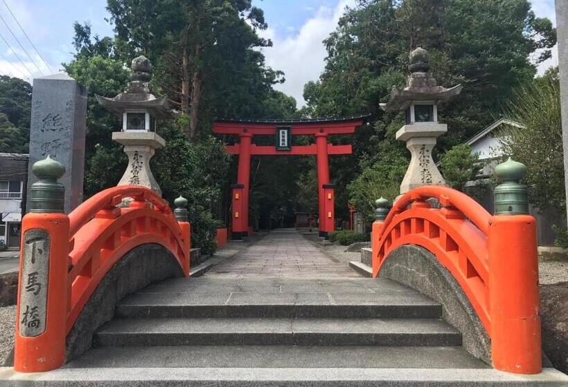 Pensão Shingu Guest House 奏