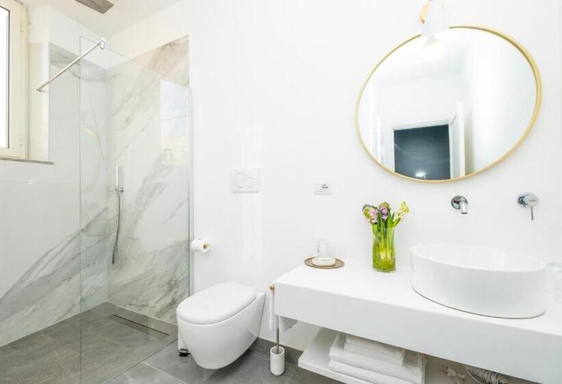 פנסיון The Vista Rooms & Terrace