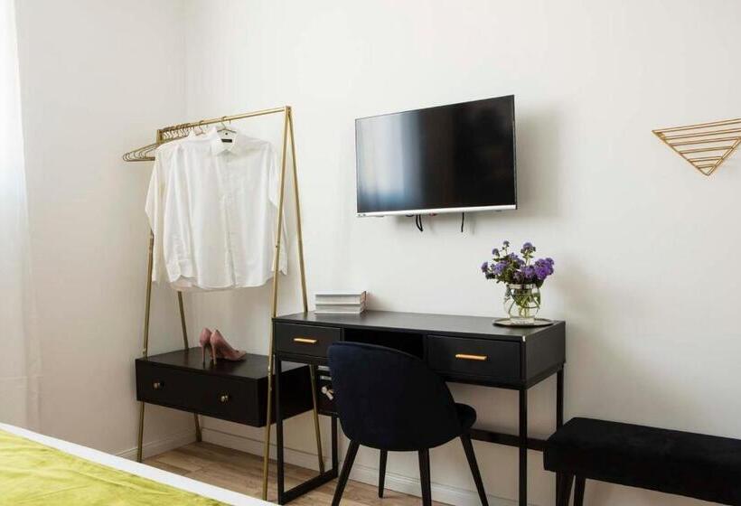 פנסיון The Vista Rooms & Terrace