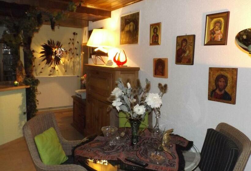 Пансион Zum Achten Himmel