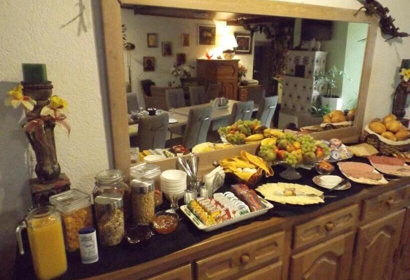 Пансион Zum Achten Himmel