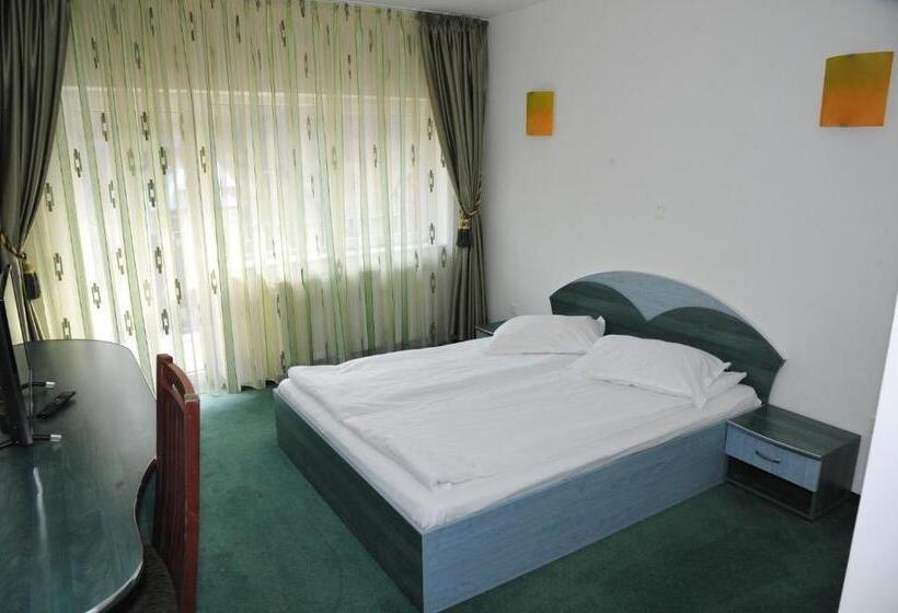 Pensiune Restaurant Piatra Craiului