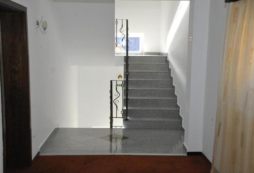 Pensiune Restaurant Piatra Craiului