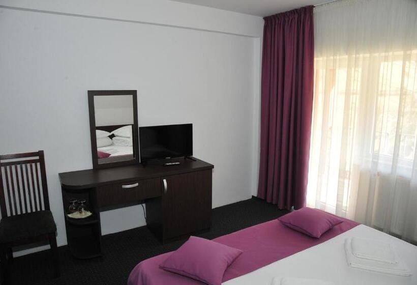 Pensiune Restaurant Piatra Craiului