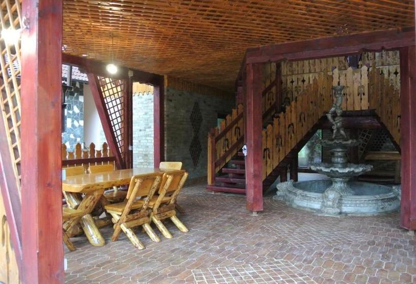 Pensiune Restaurant Piatra Craiului