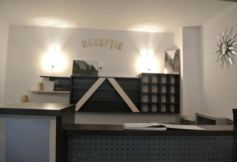 Pensiune Restaurant Piatra Craiului