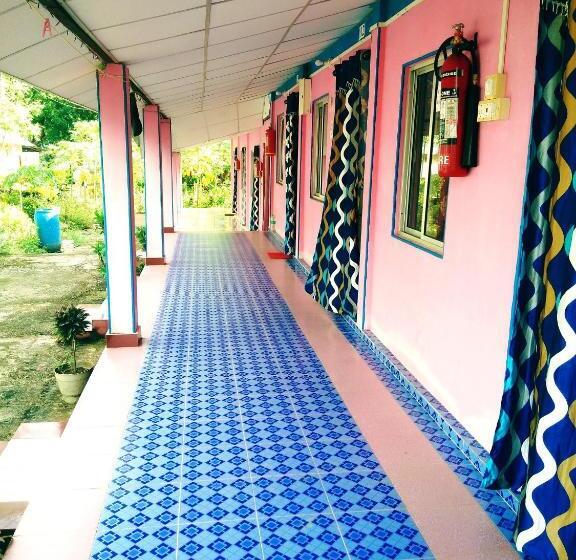 منتجع Blue Bird Residency