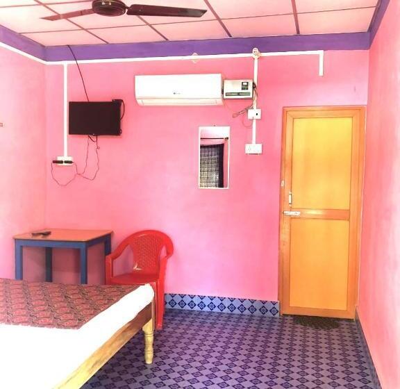 منتجع Blue Bird Residency