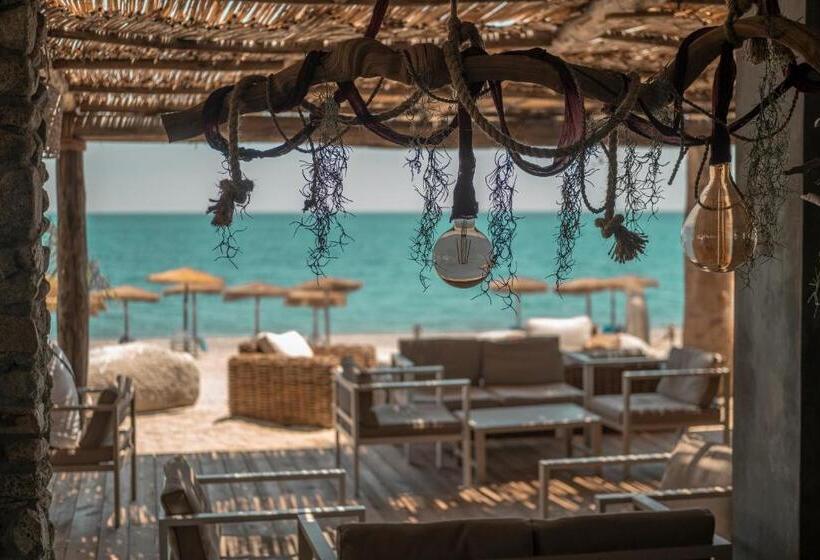 Riva Del Sol Beach Resort