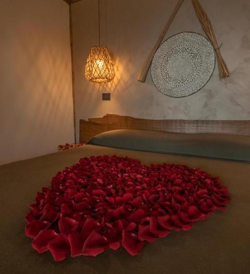 Riva Del Sol Beach Resort