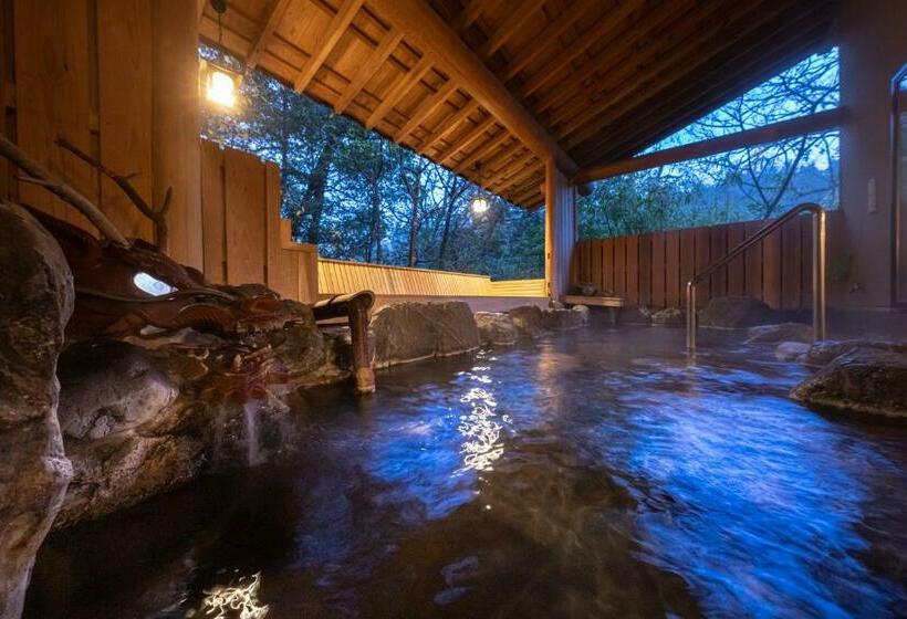 Ryokan Nushiya