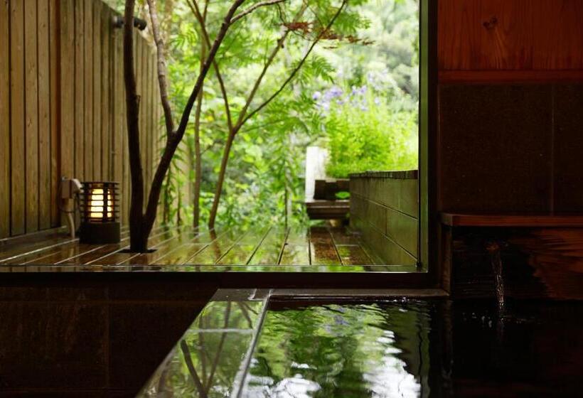 Ryokan Nushiya