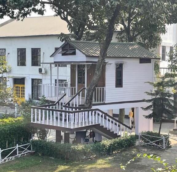 Samriddhi Banquet Garden & Resorts