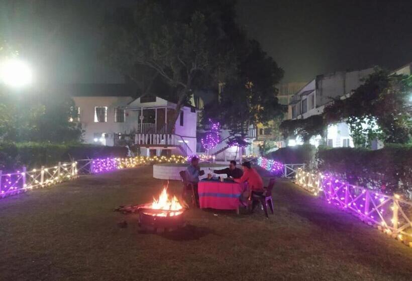 Samriddhi Banquet Garden & Resorts