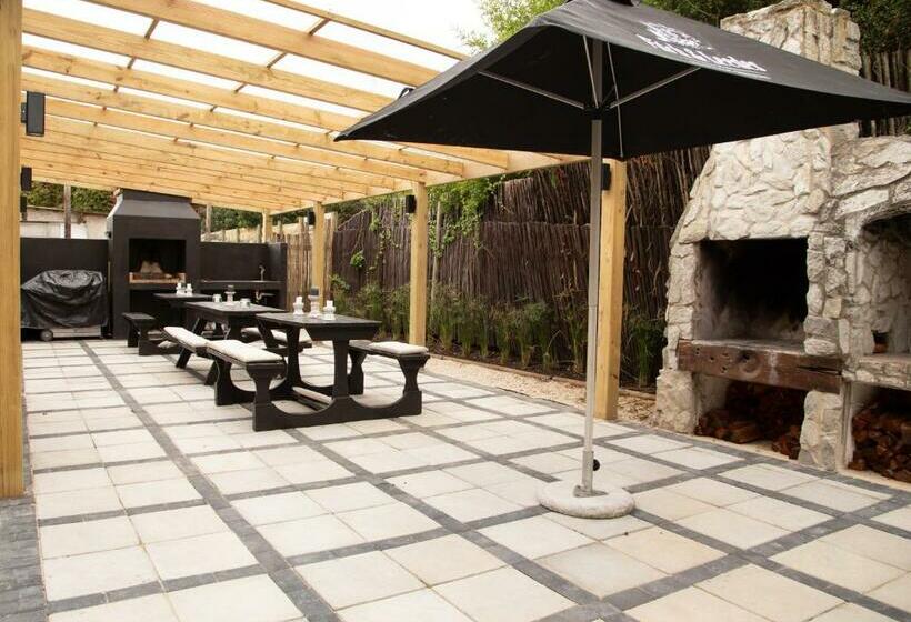 مبيت وإفطار Tranquility Lodge