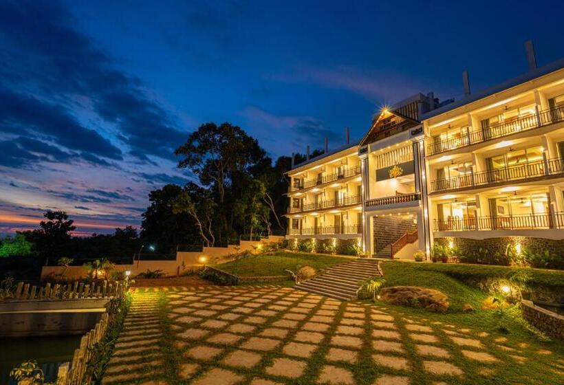 Aadisaktthi Leisure Resort, Kovalam