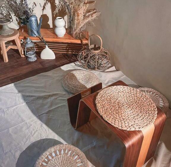 هاستل Woods Inn