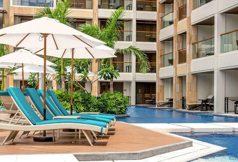 Henann Tawala Resort