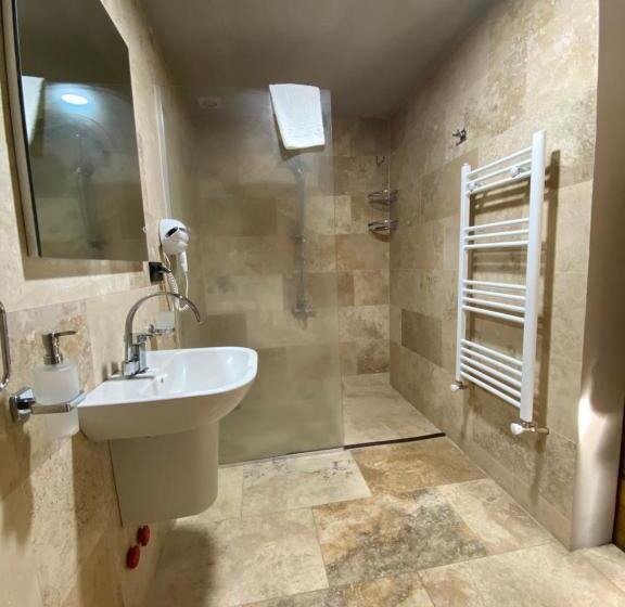 ホテル Adventure Inn Cappadocia