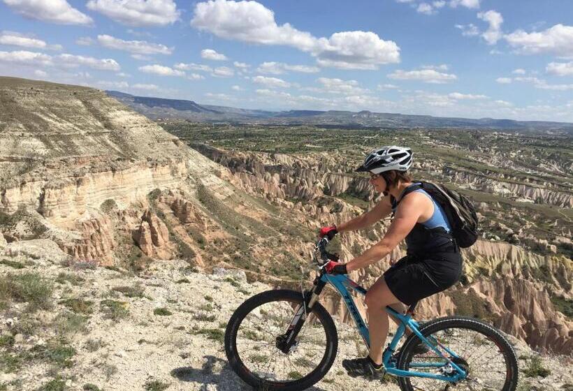 ホテル Adventure Inn Cappadocia