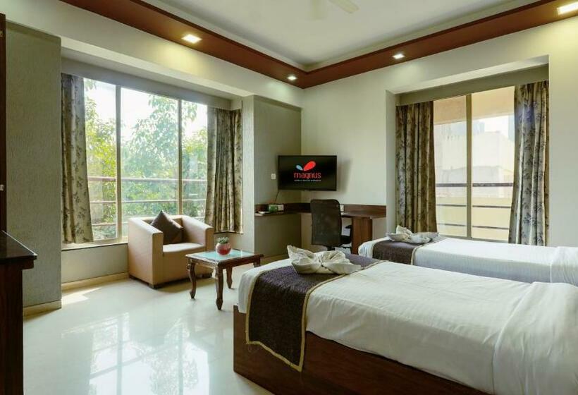 Отель Magnus Vosiv Suites Kalyani Nagar