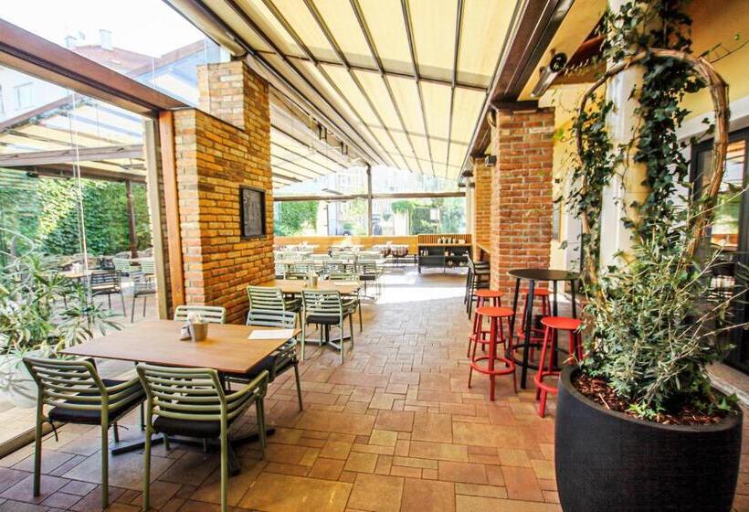 בית מלון כפרי Mariel Znojmo