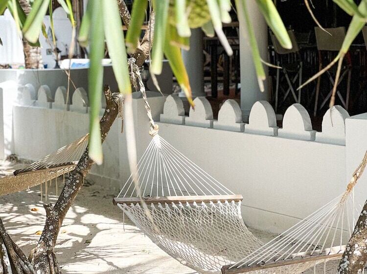فندق Zanzibar Retreat