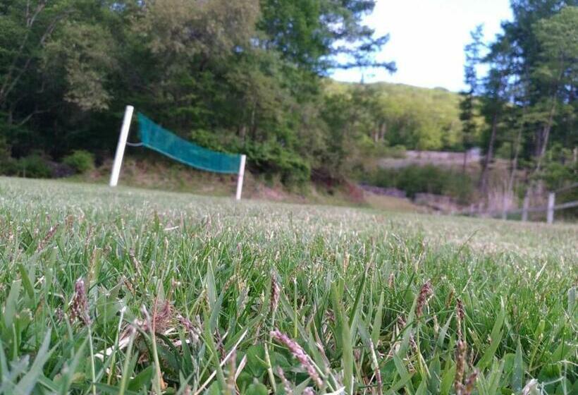 پانسیون Log Cabin Rentals & Finland Sauna Step House