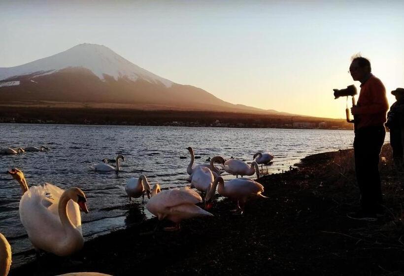 پانسیون Log Cabin Rentals & Finland Sauna Step House