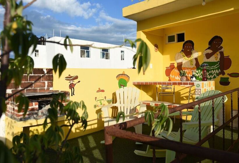 פנסיון Cancun Guest House 5