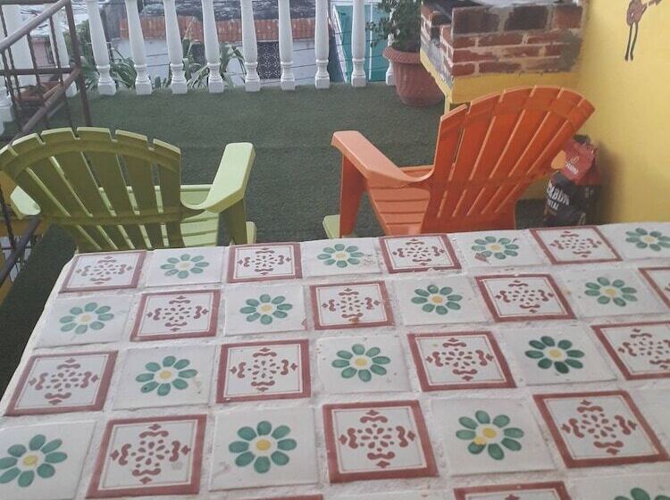 פנסיון Cancun Guest House 5