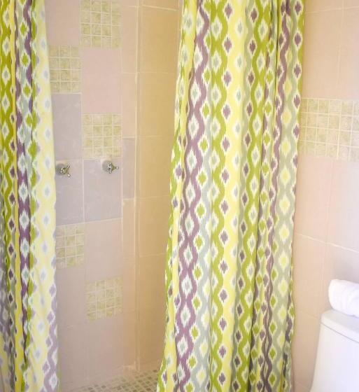 פנסיון Cancun Guest House 5